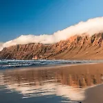 Home2book Cozy Puerto del Carmen (Lanzarote)